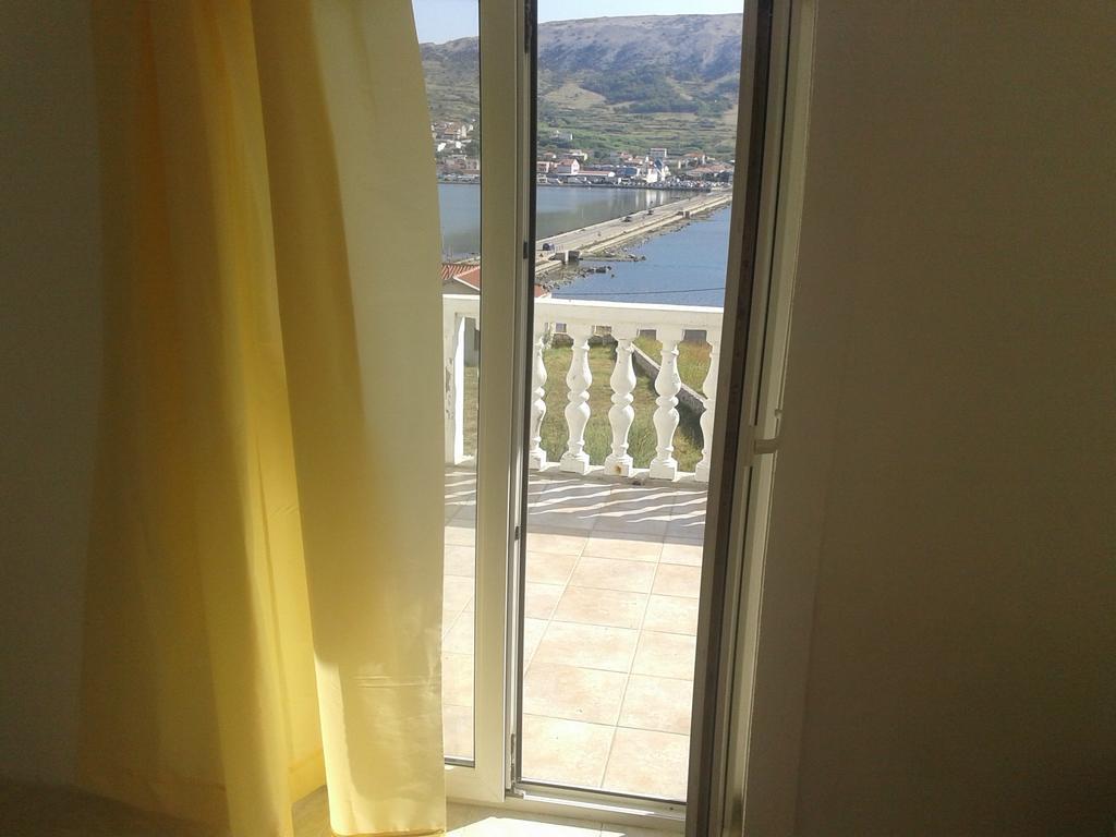 Apartments Verica Pag Town Exterior photo