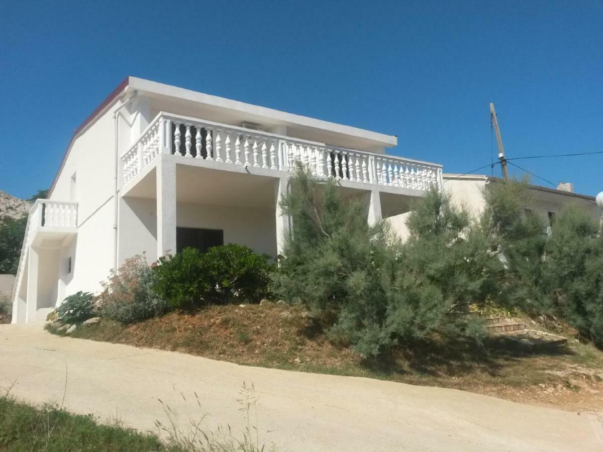 Apartments Verica Pag Town Exterior photo
